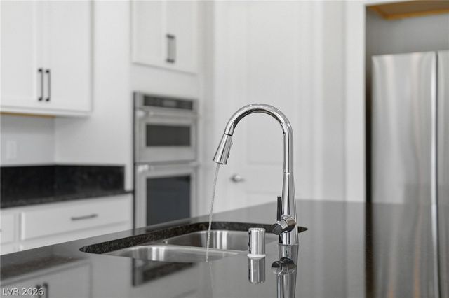 11143 Concord Valley Drive, Las Vegas, NV 89135