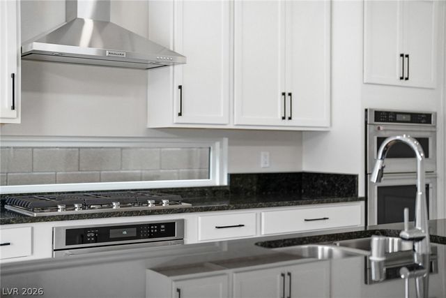 11143 Concord Valley Drive, Las Vegas, NV 89135