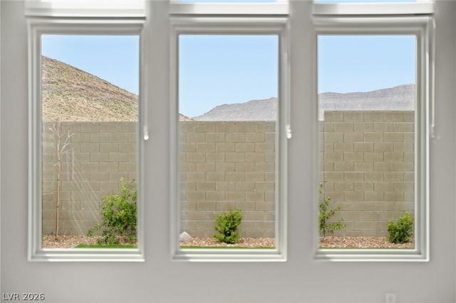 11143 Concord Valley Drive, Las Vegas, NV 89135