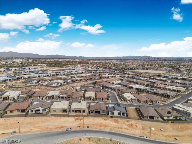 11143 Concord Valley Drive, Las Vegas, NV 89135