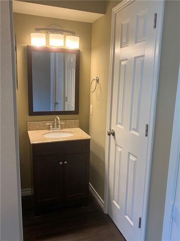 1111 W 10th ST 107, Austin, TX 78703
