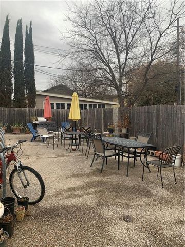 1111 W 10th ST 107, Austin, TX 78703