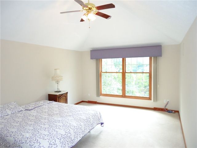 2740 S Canyon Trail, Hinckley, OH 44233