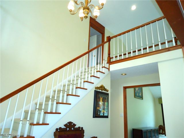 2740 S Canyon Trail, Hinckley, OH 44233