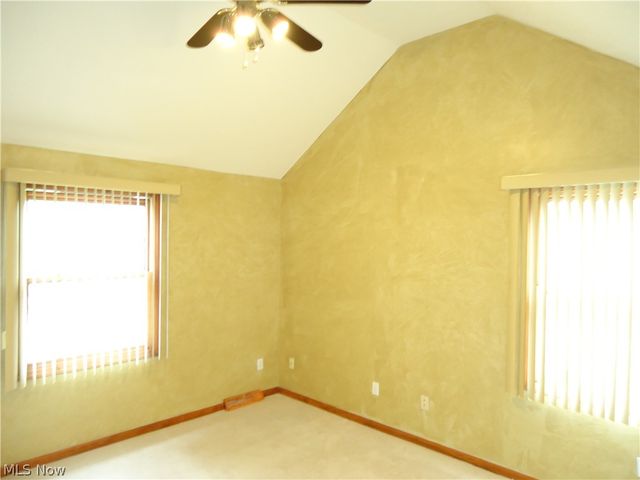 2740 S Canyon Trail, Hinckley, OH 44233