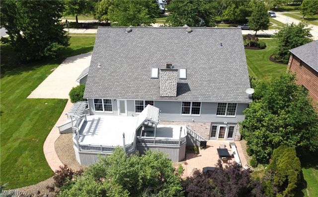 2740 S Canyon Trail, Hinckley, OH 44233