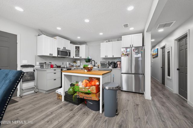 2624 JUPITER Avenue, Jacksonville, FL 32206