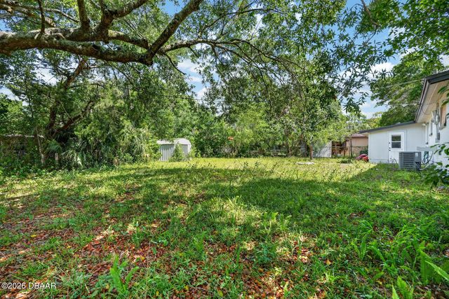 1500 Primrose Lane, Daytona Beach, FL 32117
