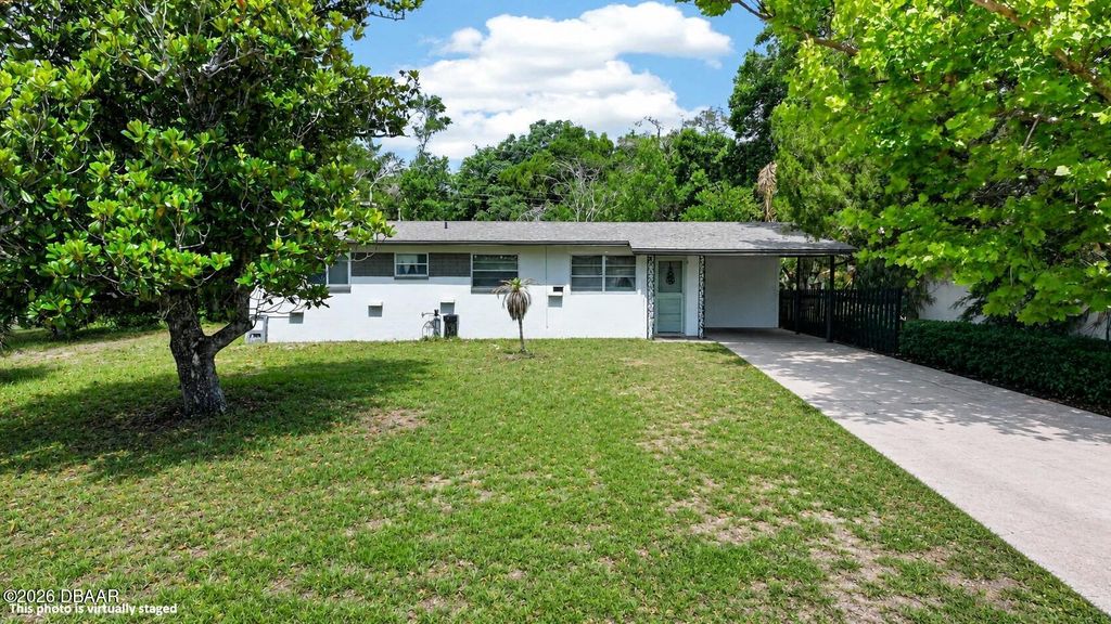 1500 Primrose Lane, Daytona Beach, FL 32117