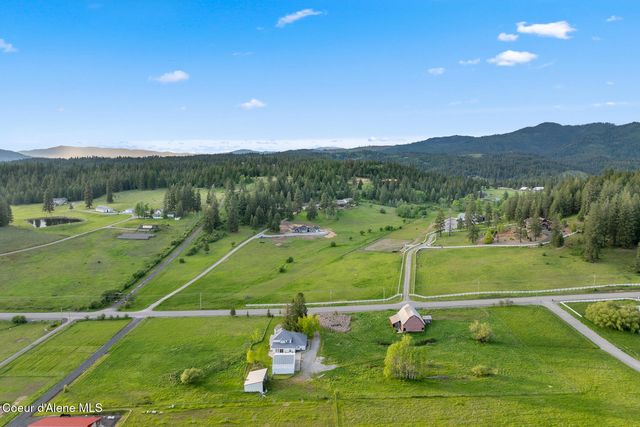 5368 E Dodd RD, Hayden, ID 83835