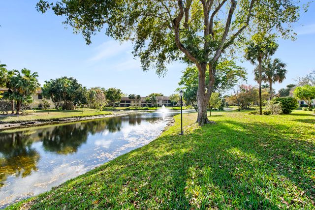 3039 S Carambola Cir Circle S 2320, Coconut Creek, FL 33066