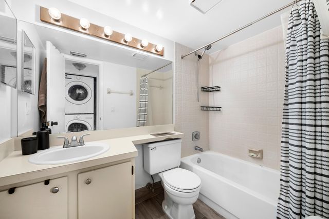 3039 S Carambola Cir Circle S 2320, Coconut Creek, FL 33066