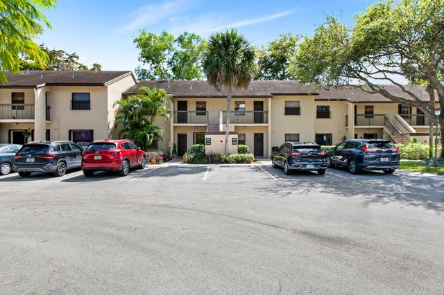 3039 S Carambola Cir Circle S 2320, Coconut Creek, FL 33066