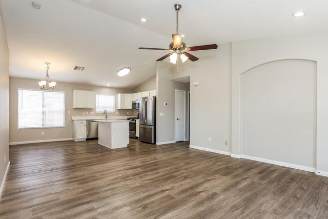 10906 W Cambridge Avenue, Avondale, AZ 85392