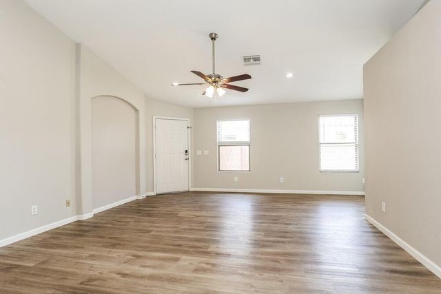 10906 W Cambridge Avenue, Avondale, AZ 85392