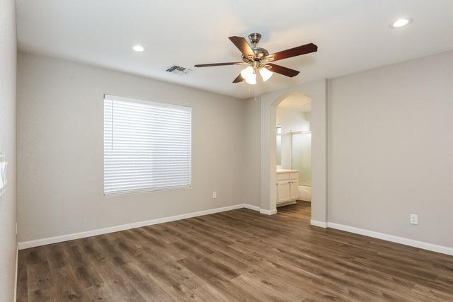 10906 W Cambridge Avenue, Avondale, AZ 85392