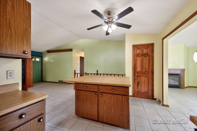156 58th Street SE, Grand Rapids, MI 49548