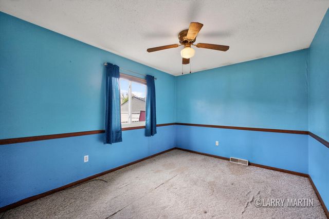 156 58th Street SE, Grand Rapids, MI 49548