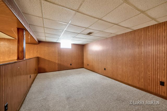 156 58th Street SE, Grand Rapids, MI 49548