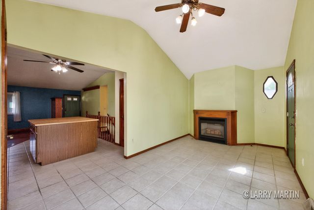 156 58th Street SE, Grand Rapids, MI 49548