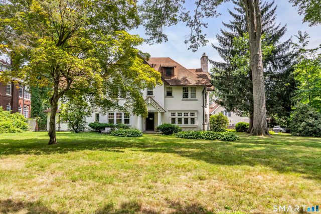 856 Prospect Avenue, Hartford, CT 06105