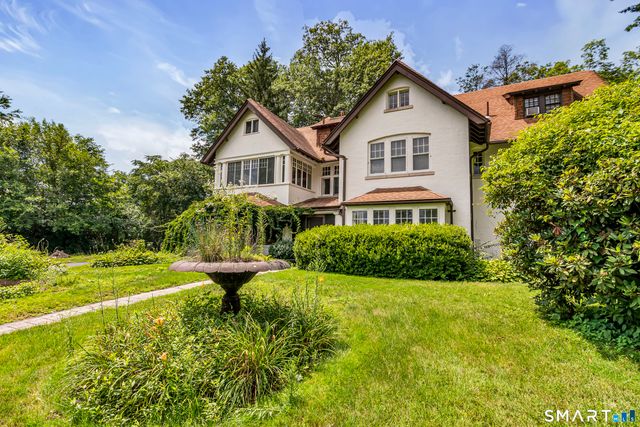 856 Prospect Avenue, Hartford, CT 06105
