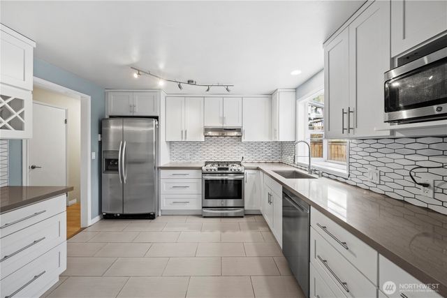 1808 116th Drive NE, Lake Stevens, WA 98258