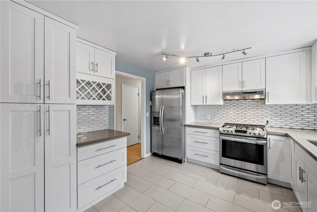 1808 116th Drive NE, Lake Stevens, WA 98258