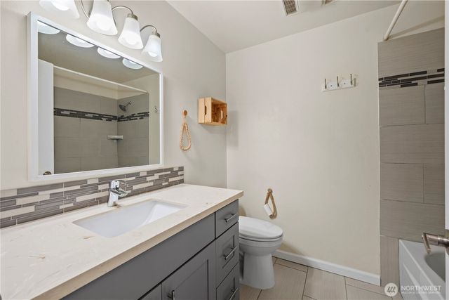 1808 116th Drive NE, Lake Stevens, WA 98258