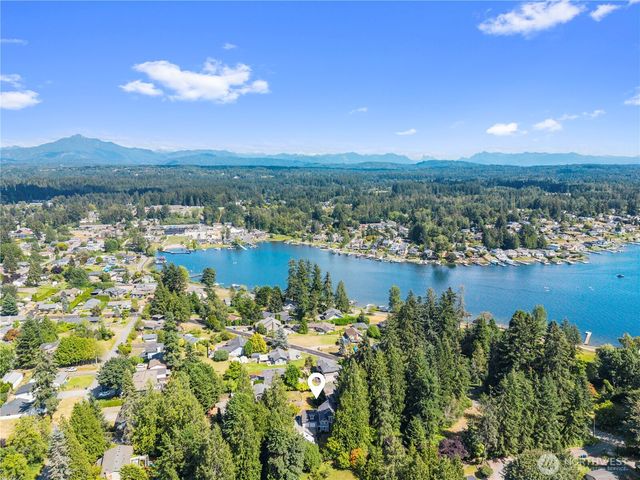 1808 116th Drive NE, Lake Stevens, WA 98258