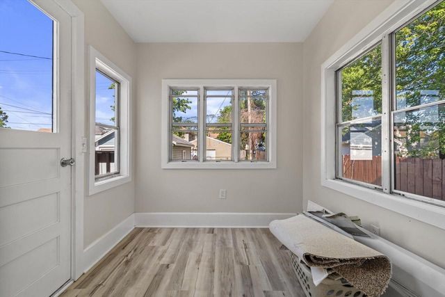1810 Flett AVENUE, Racine, WI 53403