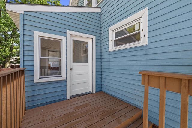 1810 Flett AVENUE, Racine, WI 53403