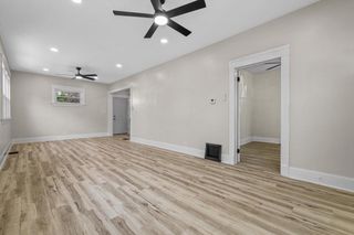 1810 Flett AVENUE, Racine, WI 53403