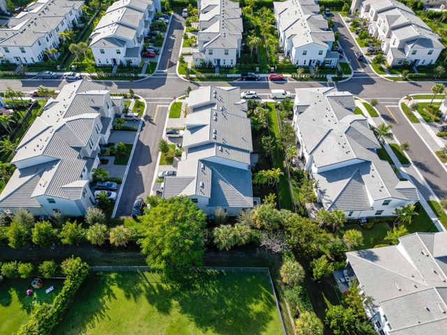 16401 Milenium Court, Westlake, FL 33470