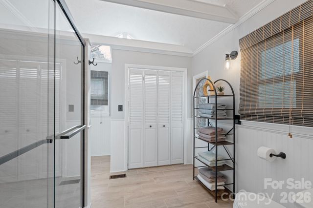 212 Woody Court, Gastonia, NC 28056