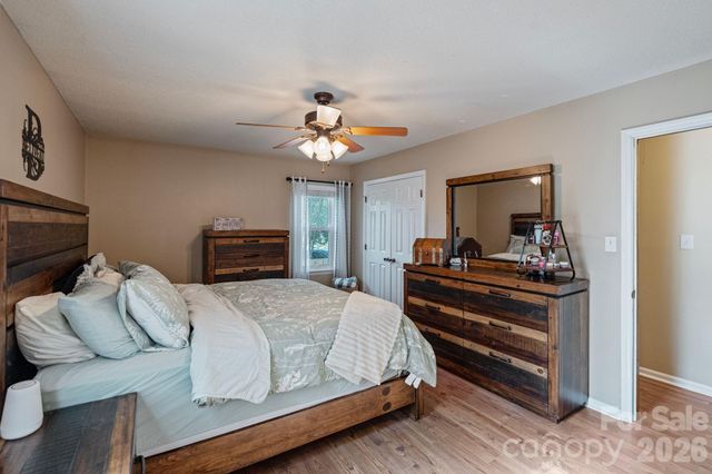 212 Woody Court, Gastonia, NC 28056