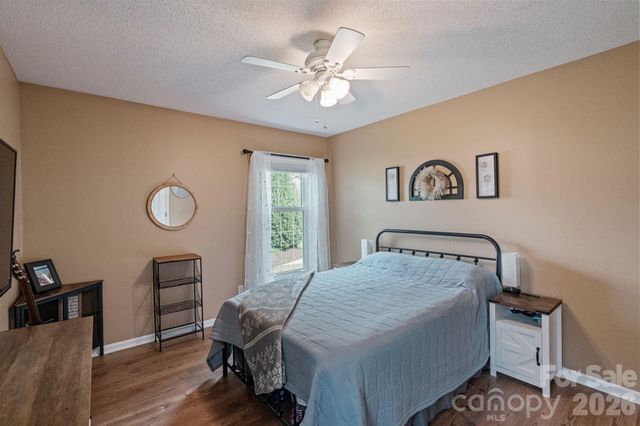 212 Woody Court, Gastonia, NC 28056