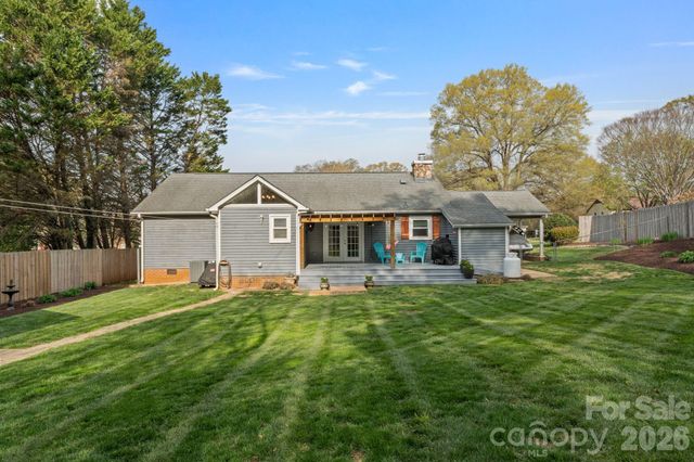 212 Woody Court, Gastonia, NC 28056