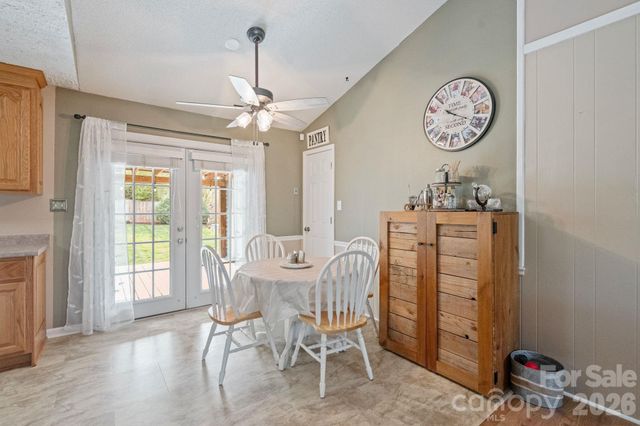 212 Woody Court, Gastonia, NC 28056