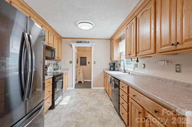 212 Woody Court, Gastonia, NC 28056