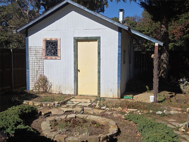 1405 Carnation Drive, Lewisville, TX 75067