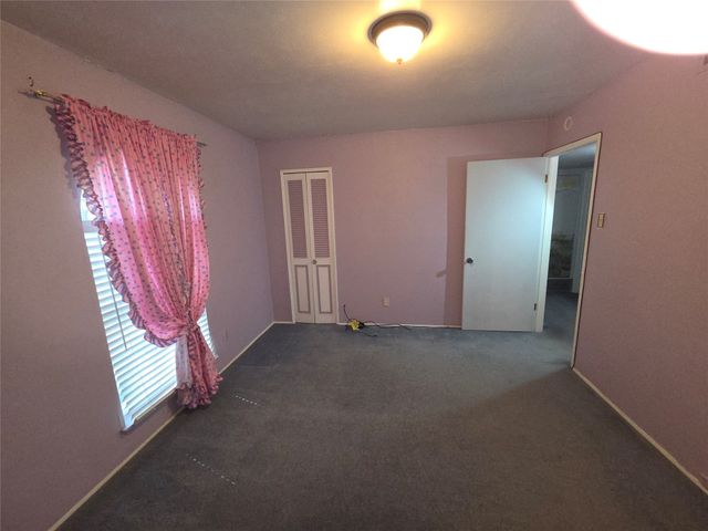 1405 Carnation Drive, Lewisville, TX 75067