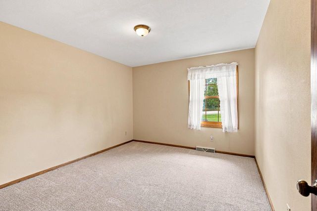 7975 Stagecoach Road, Cross Plains, WI 53528