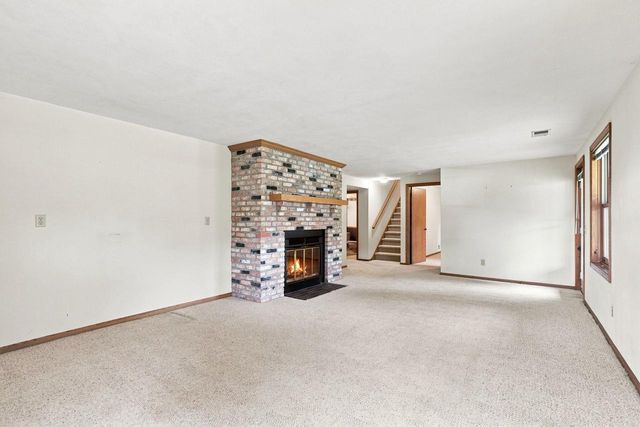 7975 Stagecoach Road, Cross Plains, WI 53528