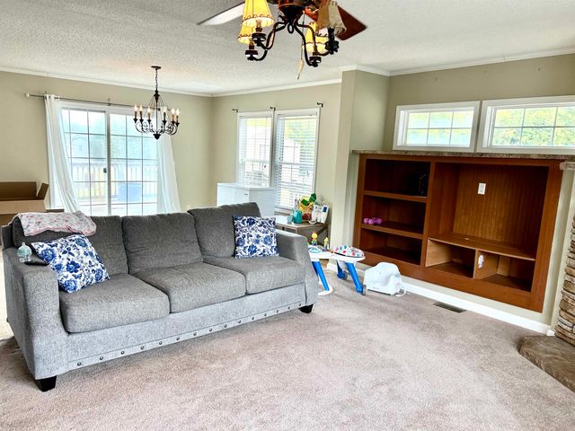 6408 Greenfield Drive, Spartanburg, SC 29303