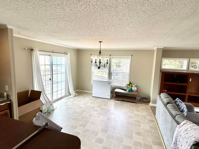 6408 Greenfield Drive, Spartanburg, SC 29303