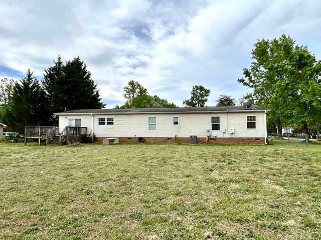 6408 Greenfield Drive, Spartanburg, SC 29303