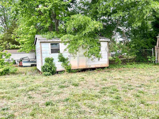 6408 Greenfield Drive, Spartanburg, SC 29303