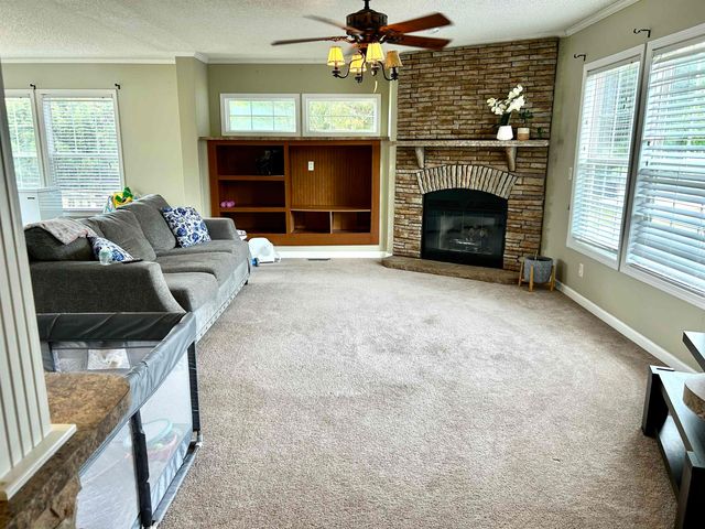 6408 Greenfield Drive, Spartanburg, SC 29303
