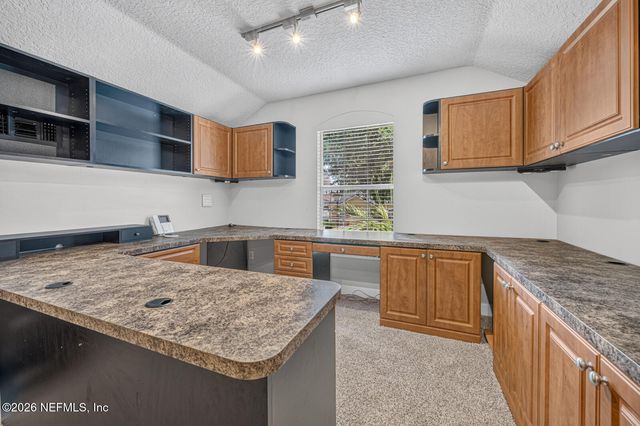 7757 BURNT OAK Trail, Jacksonville, FL 32256